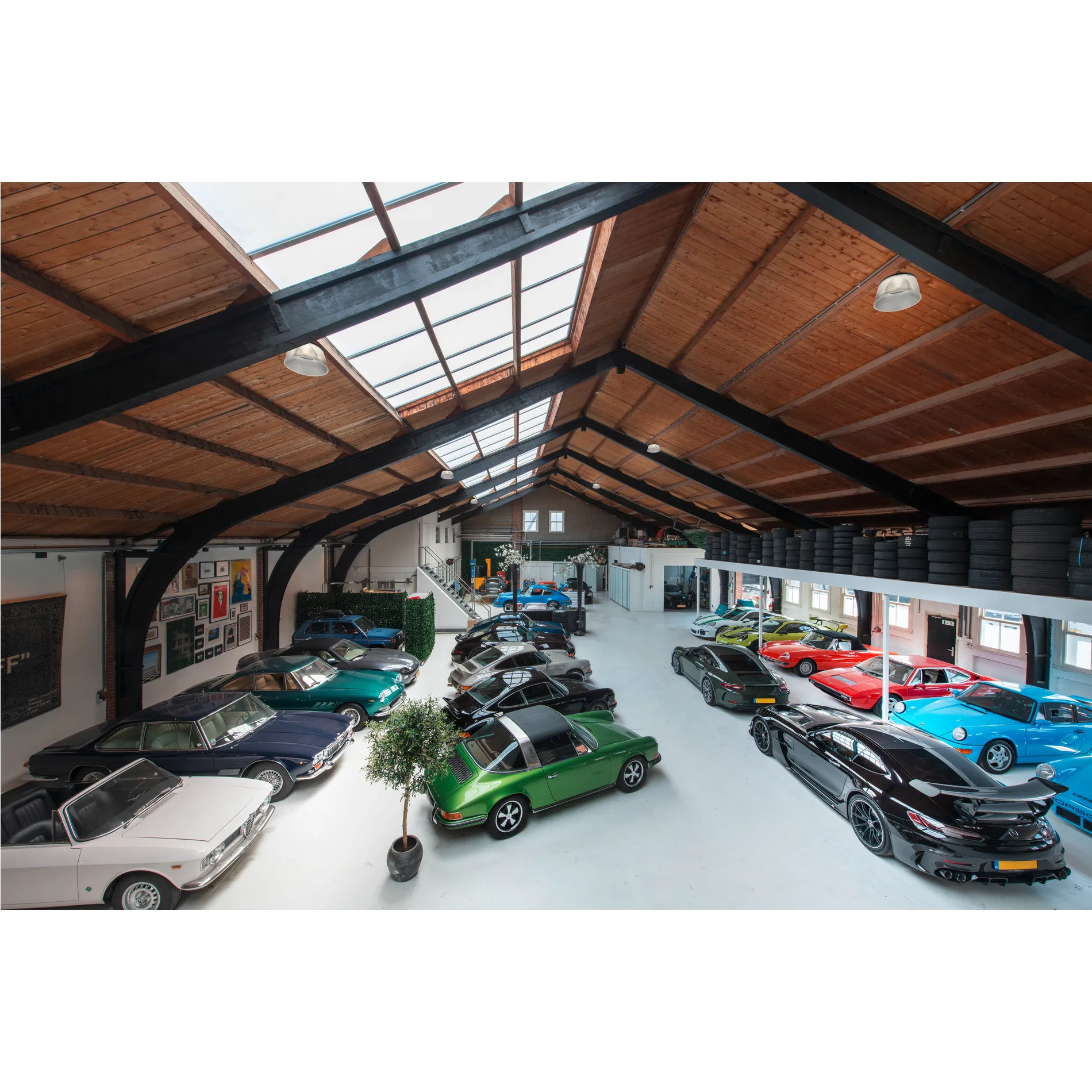 HIGHBAY V 330, 100/120/170/200W 840 90°