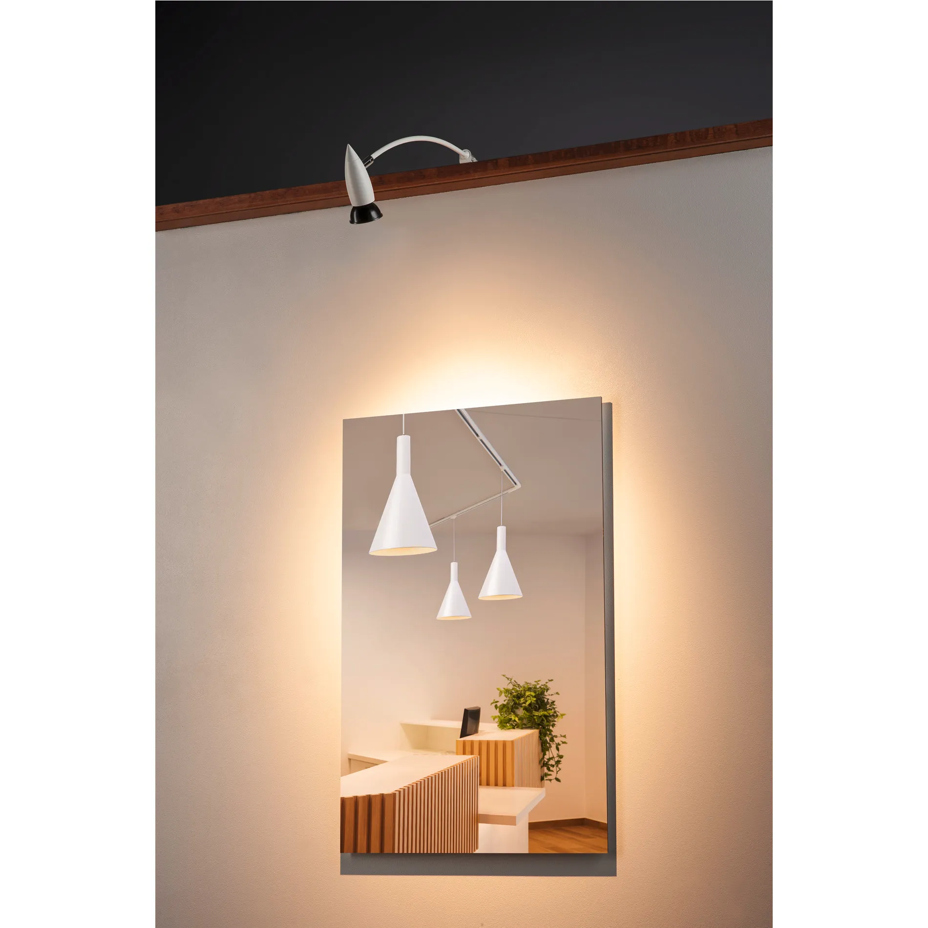 DISPLAY ADL 50 QPAR51 Indoor displaylamp wit max. 50W incl. aansluitbo