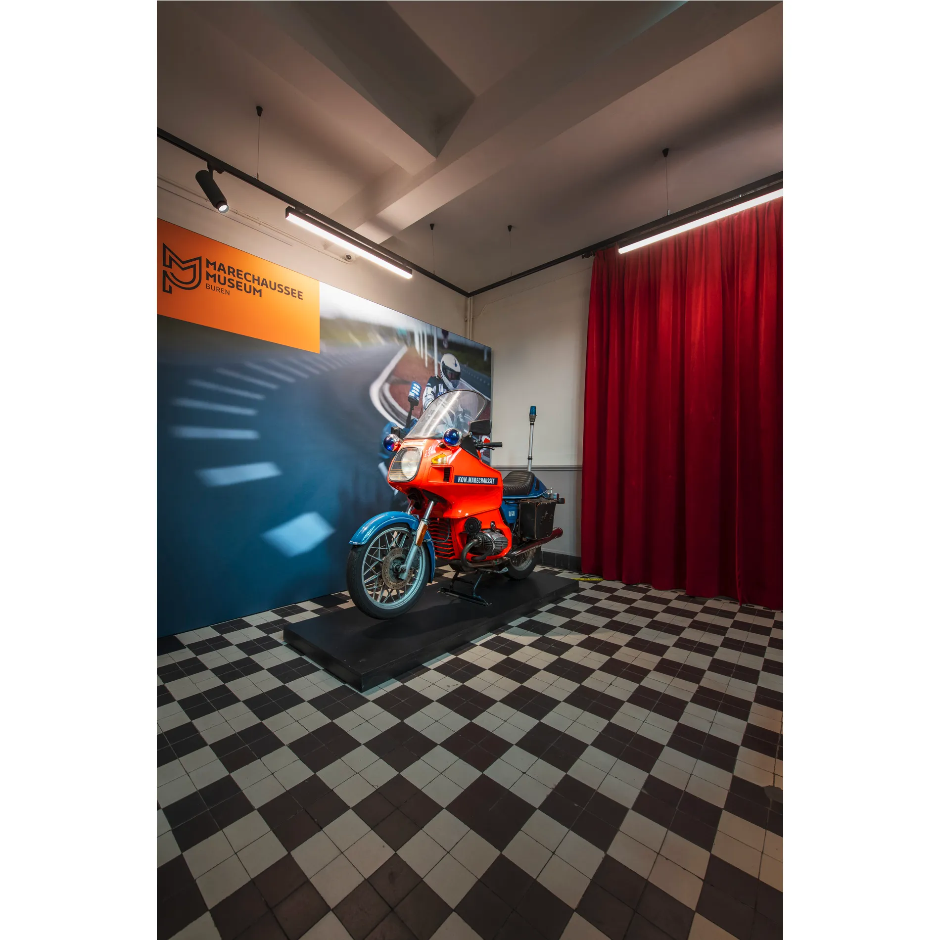 SIGHT TRACK, 3-fase spot zwart CCT