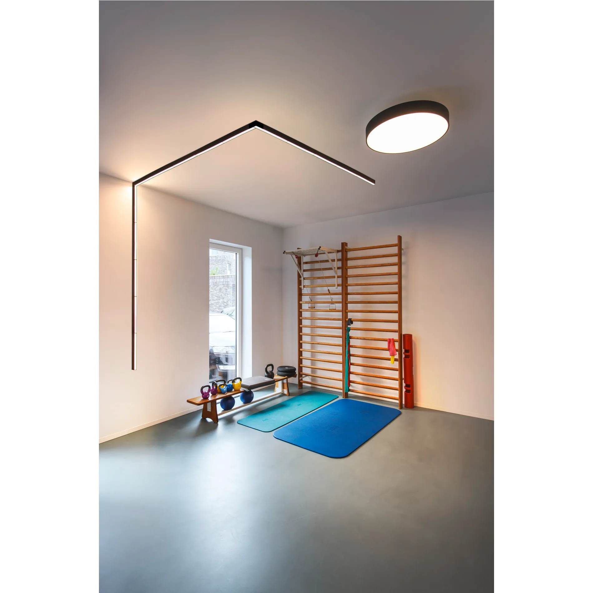 IN-LINE 44 48V TRACK, opaal, DALI, spot, zwart/zwart, 14W, 1180lm, 300