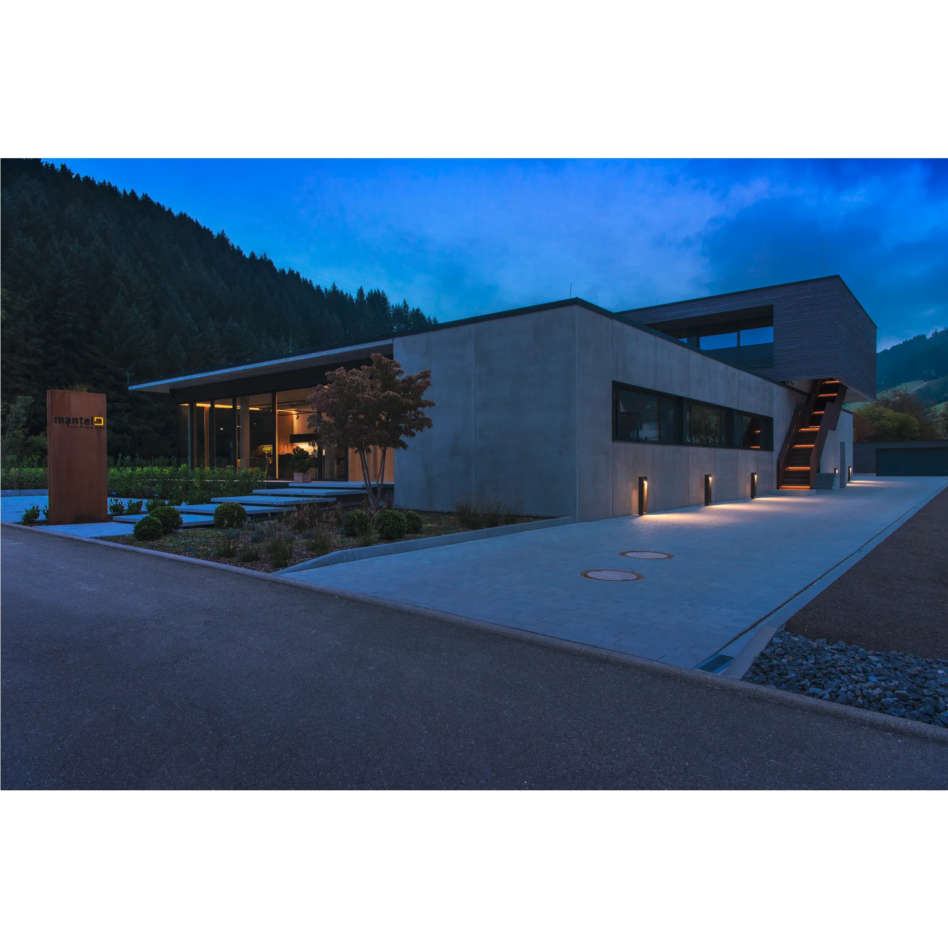 GRAZIA IP FLEXSTRIP, 24 V 3360 lm IP55 2700 K