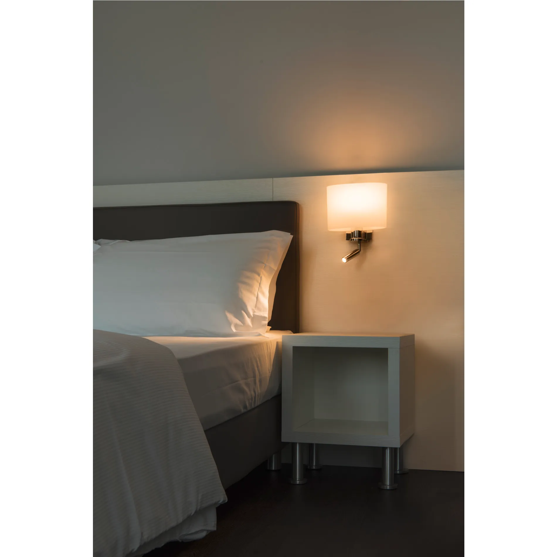 KENKUA SPOT E27 Indoor LED wandopbouwarmatuur chroom 3000K