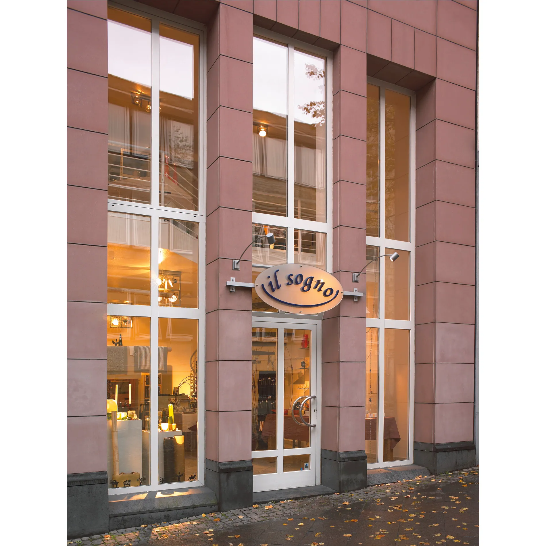 NEW MYRA DISPLAY CURVE, zilvergrijs, GU10, max. 50W, IP55