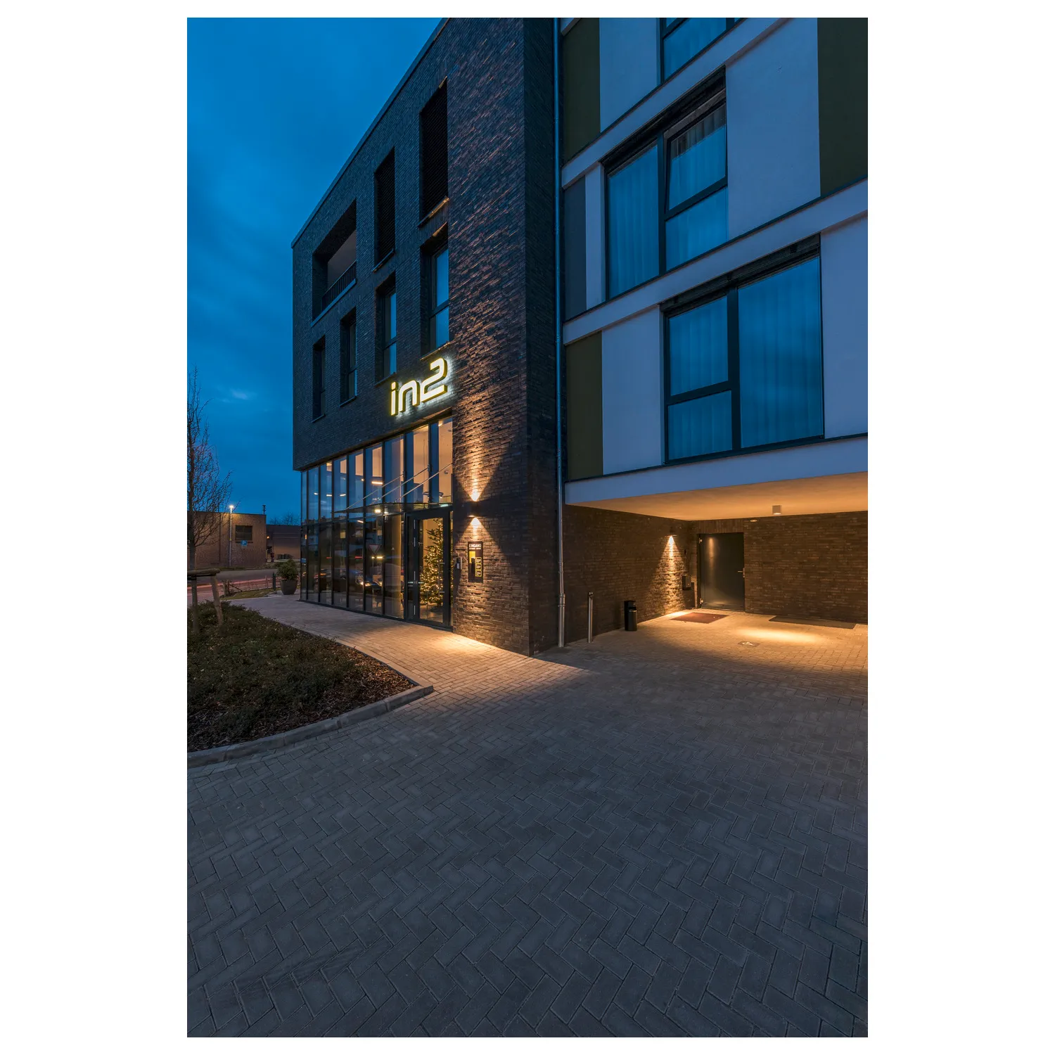 BIG THEO WALL, outdoor wandarmatuur, geschikt voor twee lichtbronnen,