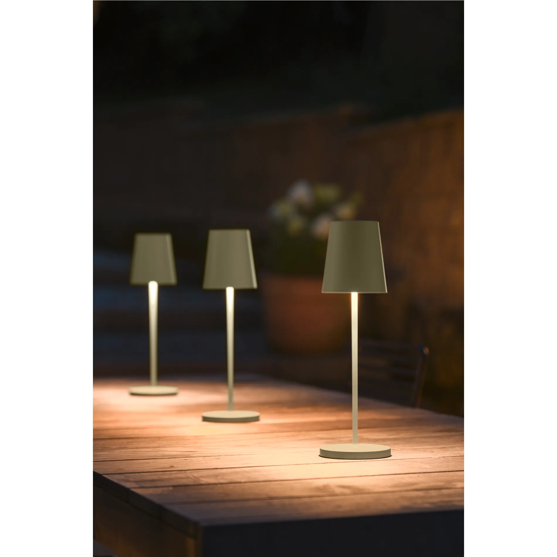 VINOLINA TWO, tafelarmatuur, accu, IP65, 2200/2700/3000K, TOUCH, groen