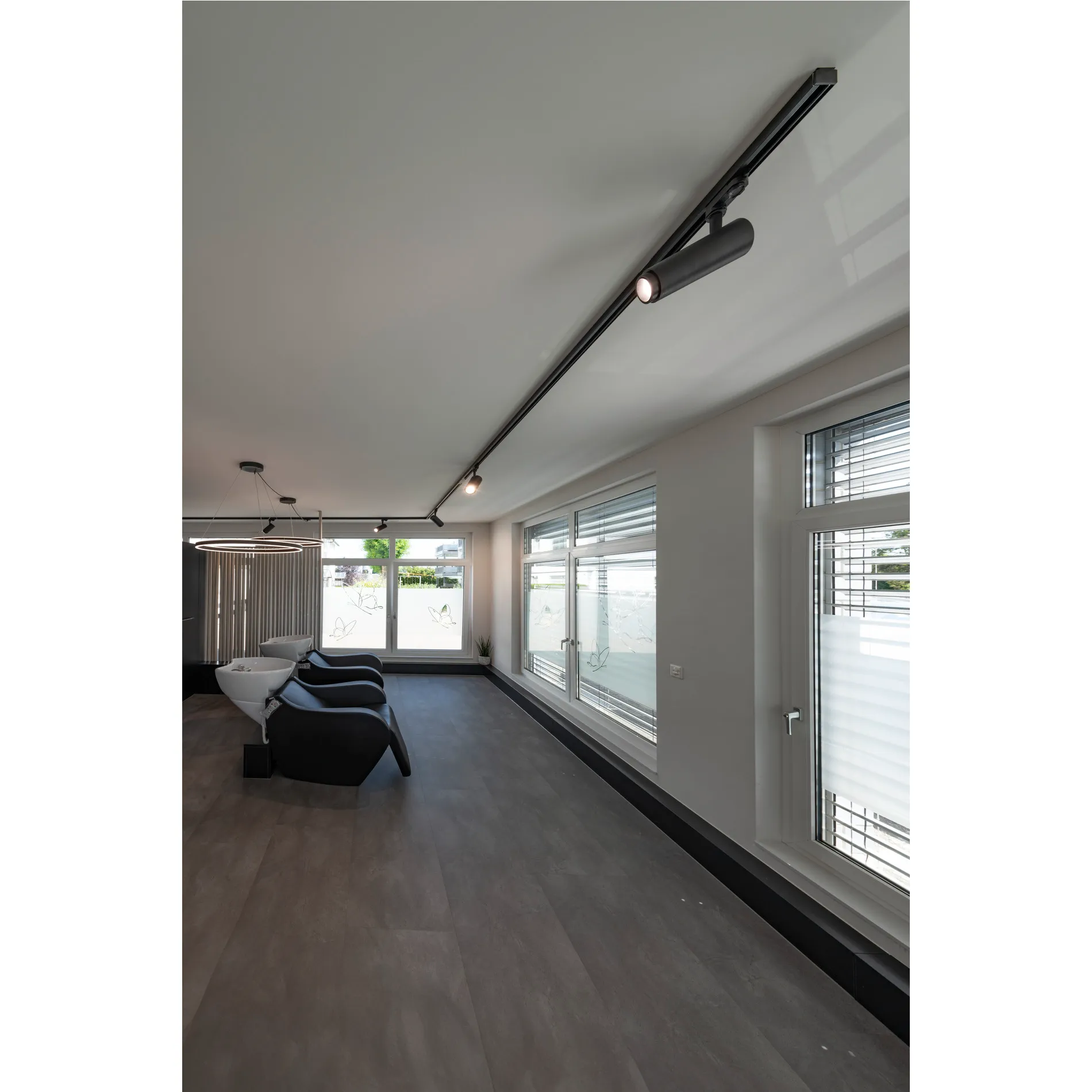 NUMINOS® ZOOM M PHASE, 3-fase spot zwart 20W 3000K 15-60°