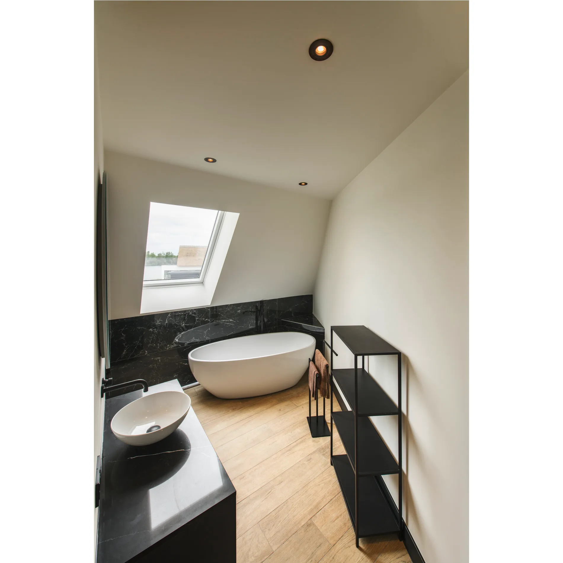 NEW TRIA® 75, plafondinbouwlamp, rond, max. 10W GU10, zwart