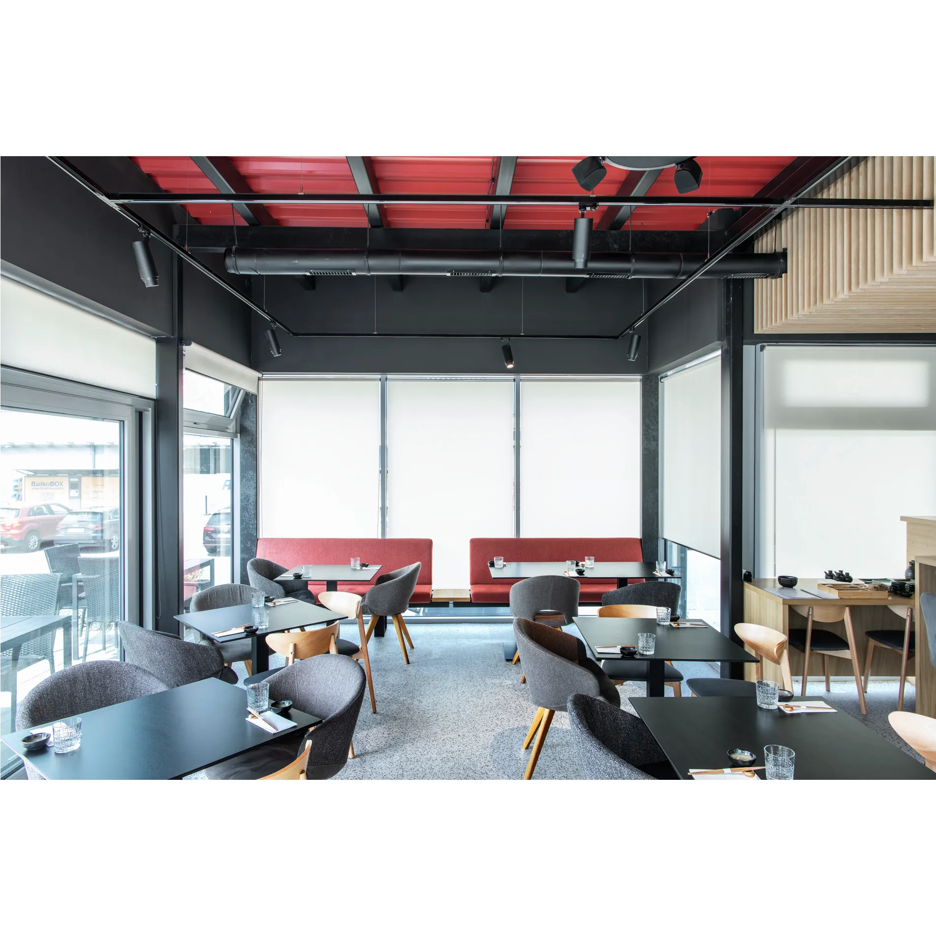 NUMINOS® ZOOM M PHASE, 3-fase spot zwart 20W 3000K 15-60°