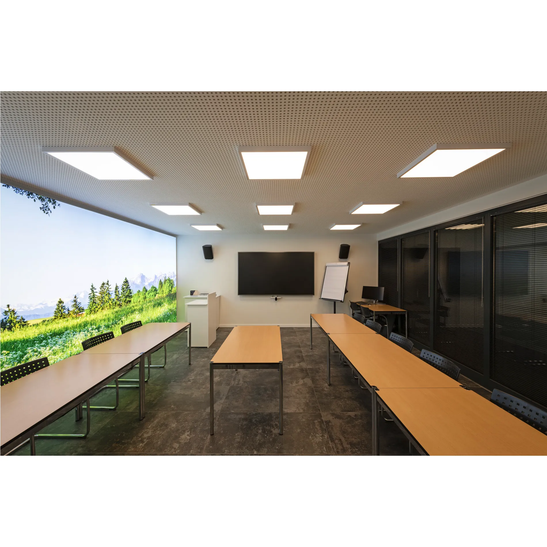 PANEL V DALI 600, 34W 830/840 UGR