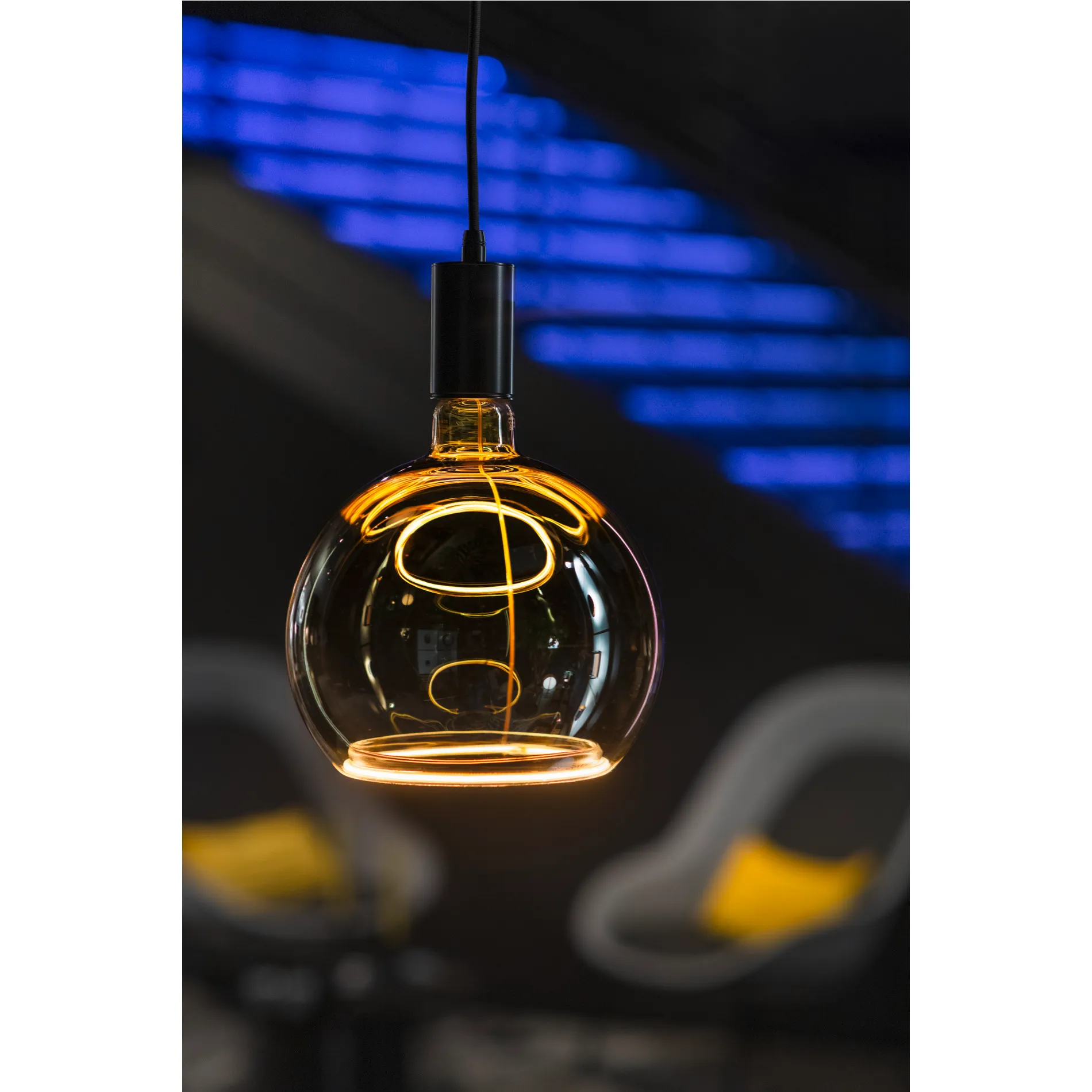 LED Floating Globe 200, led lichtbron, smokey black, E27, PHASE, 6W, 1