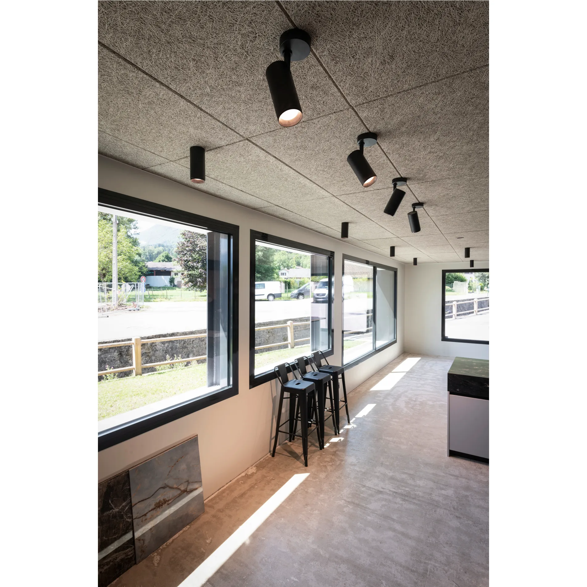 NUMINOS® SPOT XL FASE, plafondopbouwarmatuur zwart 36W 3000K 60°