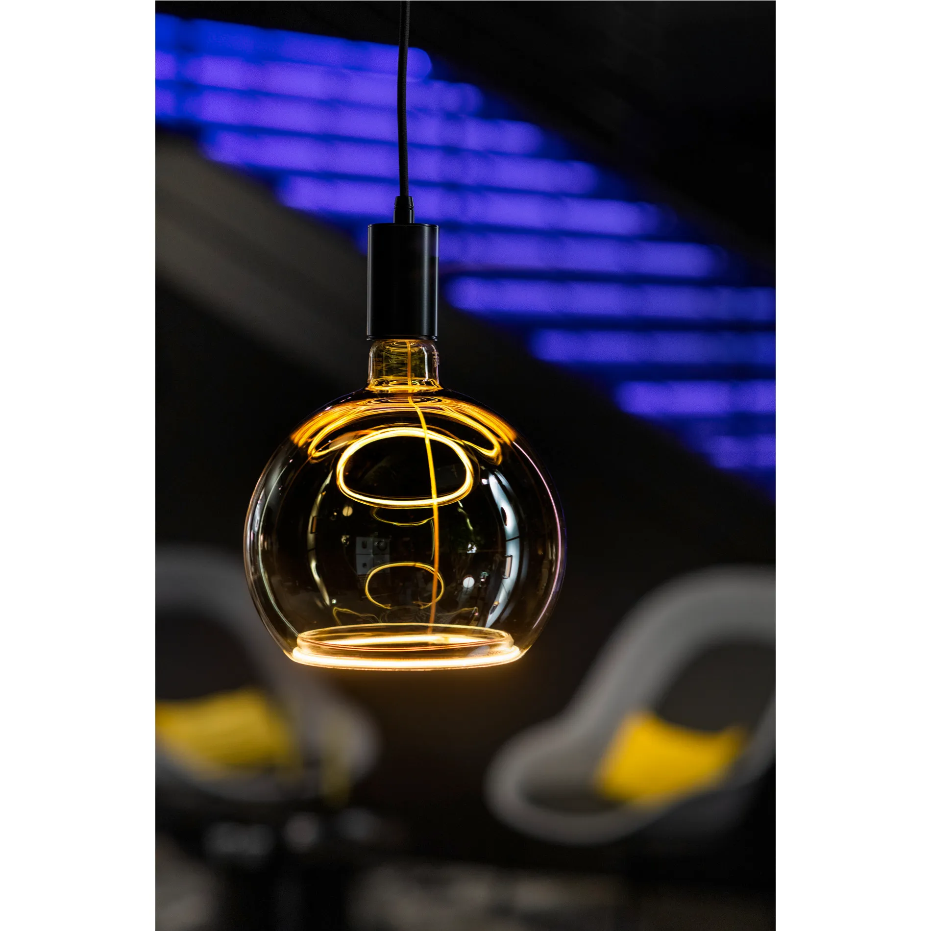 LED Floating Globe 200, led lichtbron, smokey black, E27, PHASE, 6W, 1